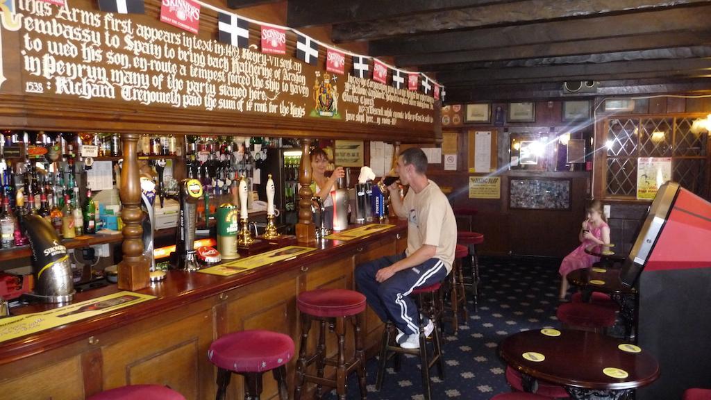 פנרין Kings Arms Hotel מראה חיצוני תמונה